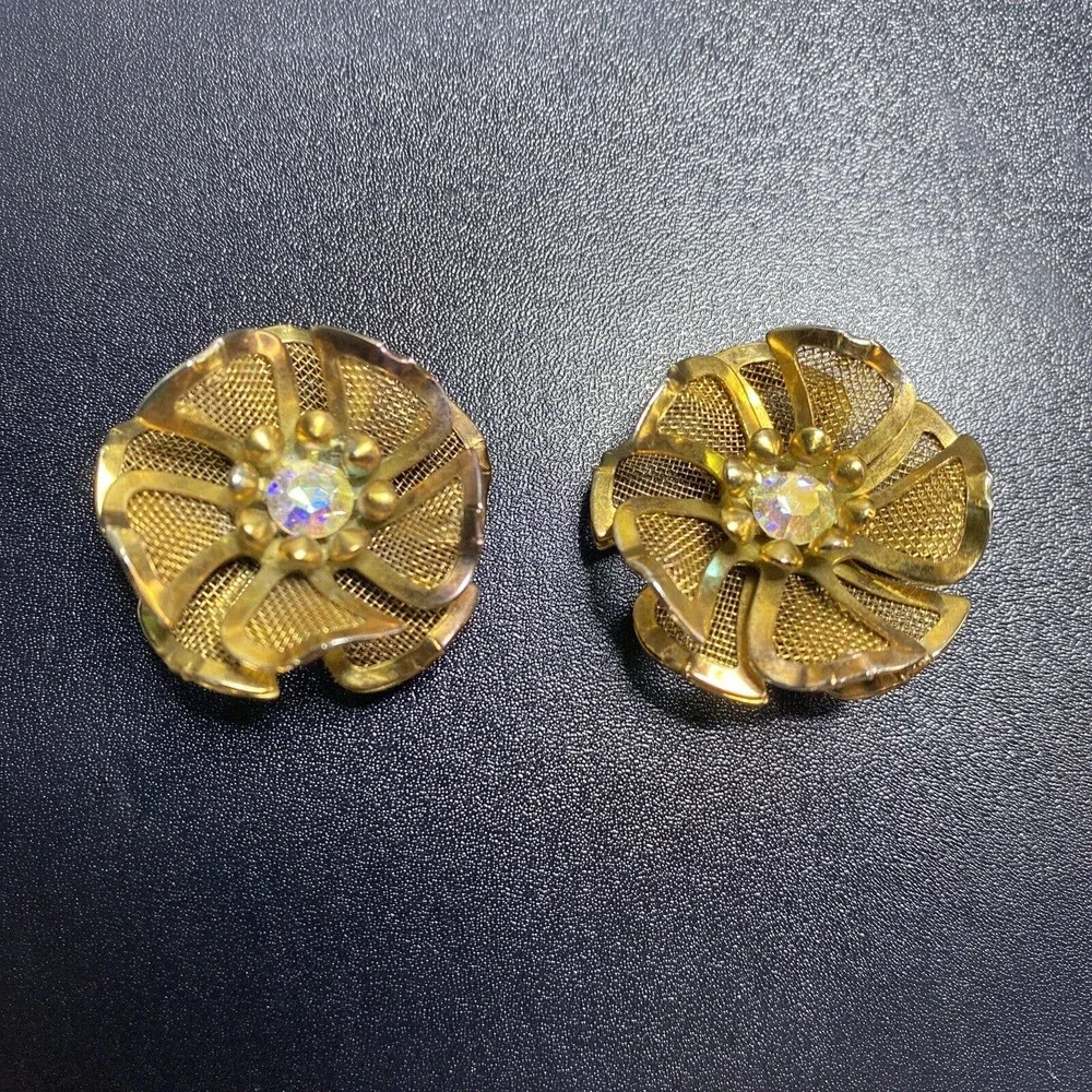 VTG Mesh Floral Clip Earrings Signed BED 1960s Aurora Borealis Rhinestone Center